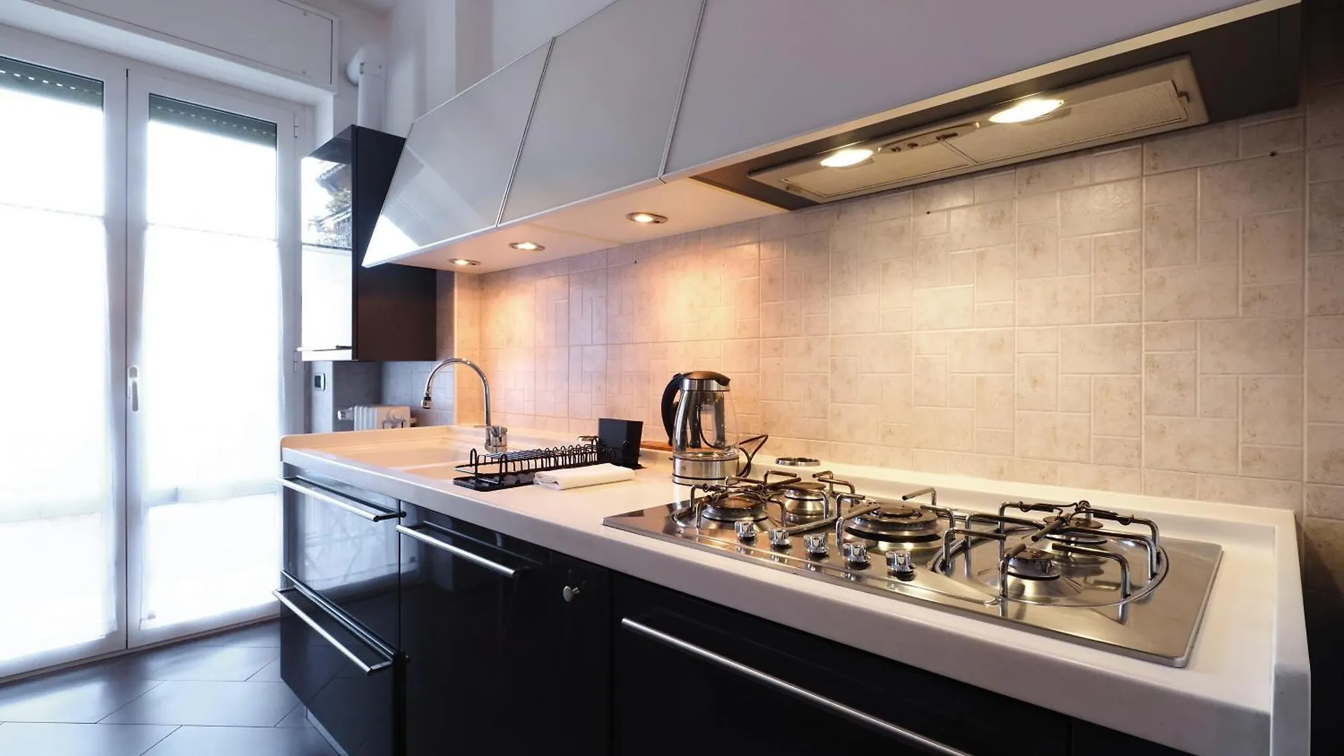 Primopiano - Arrivabene Apartment Milan 0*,  Italy